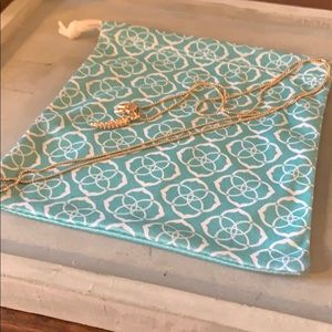 Kendra Scott necklace